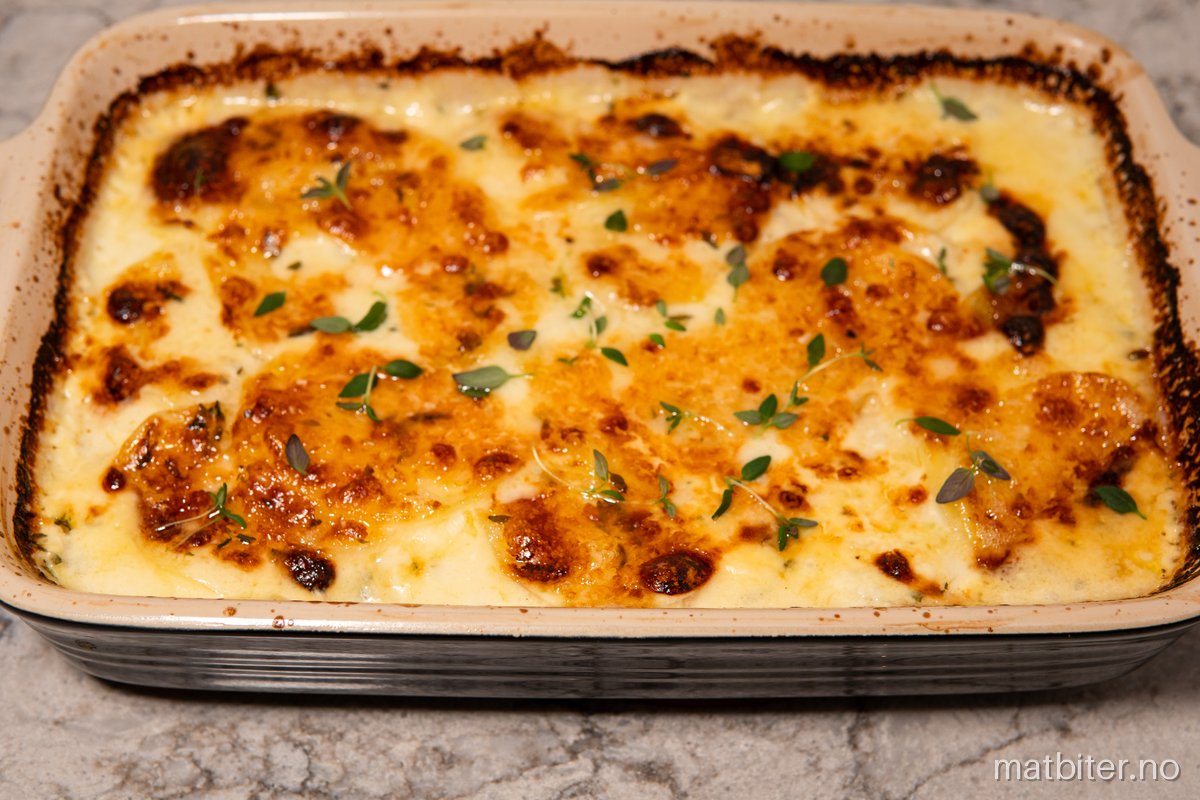 Fløtegratinerte poteter