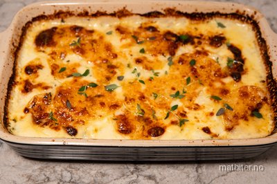 Fløtegratinerte poteter